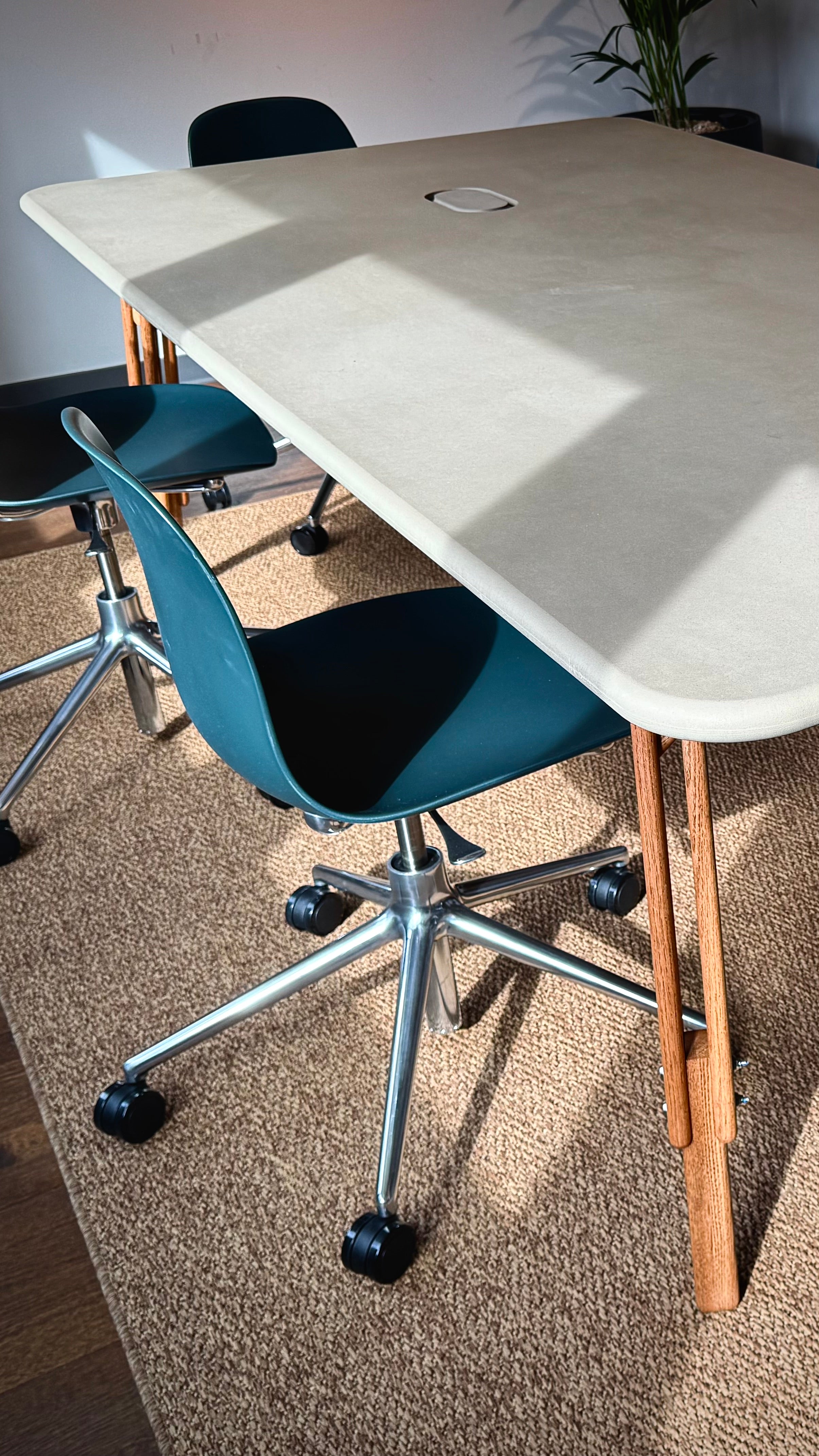 8 SITTS - Mat/konferensbord